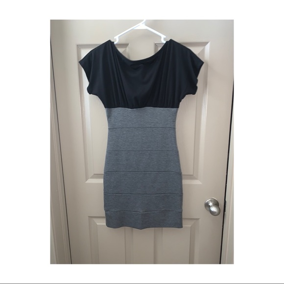 Dress - Picture 5 of 6